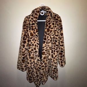 Soft leopard open coat